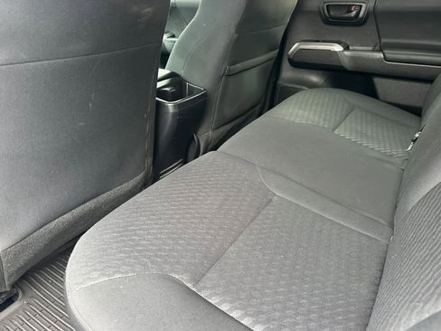 Certified 2023 Toyota Tacoma 4x4 Double Cab image 4