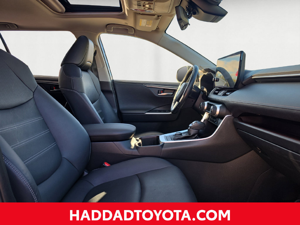 Used 2024 Toyota RAV4 Limited w/ Advanced Technology Package AWD/4WD image 17