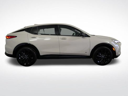 New 2026 Buick Envista Sport Touring w/ Studio Series FWD image 2