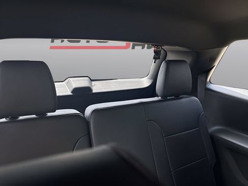 Used 2023 Chevrolet Traverse High Country w/ LPO, Floor Liner Package FWD image 29