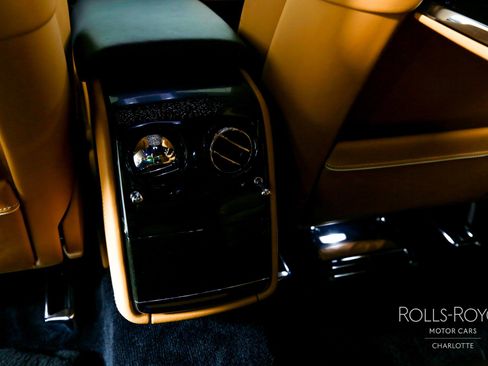 Certified 2020 Rolls-Royce Phantom Sedan image 24