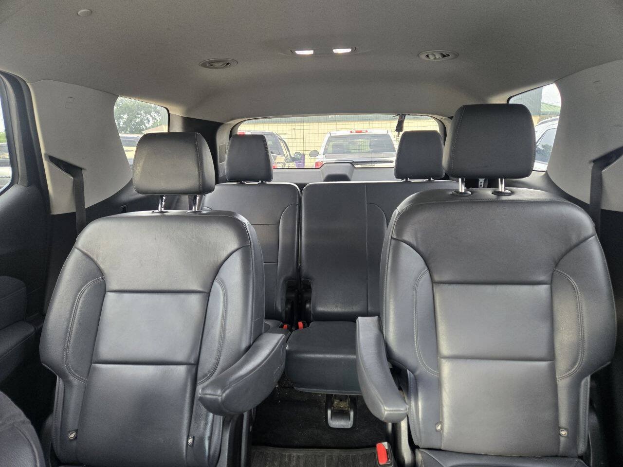 Used 2019 Chevrolet Traverse LT AWD/4WD image 8