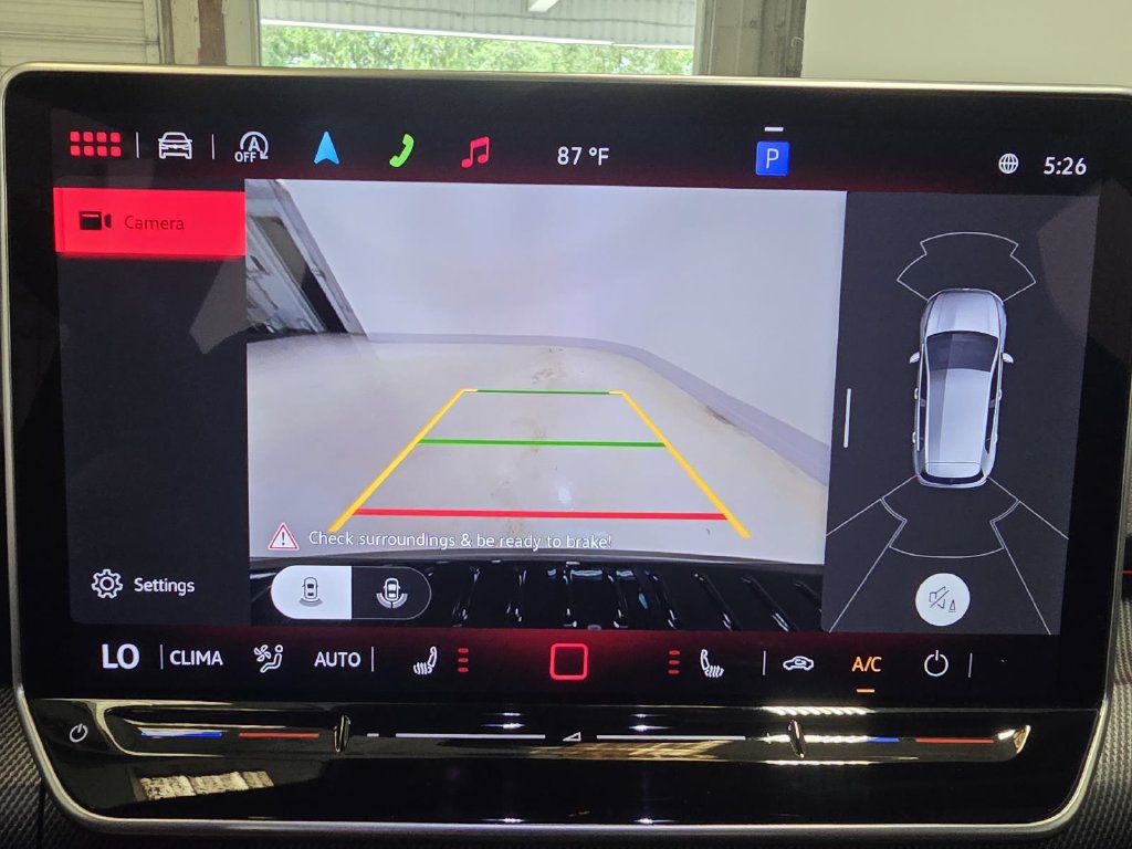 New 2026 Volkswagen GTI SE FWD image 23