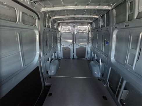 New 2025 Mercedes-Benz Sprinter 2500 image 7