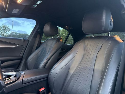Used 2018 Mercedes-Benz E 300 image 15