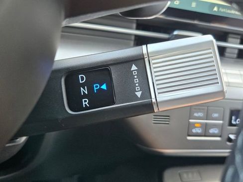 New 2026 Hyundai Kona Limited FWD image 12