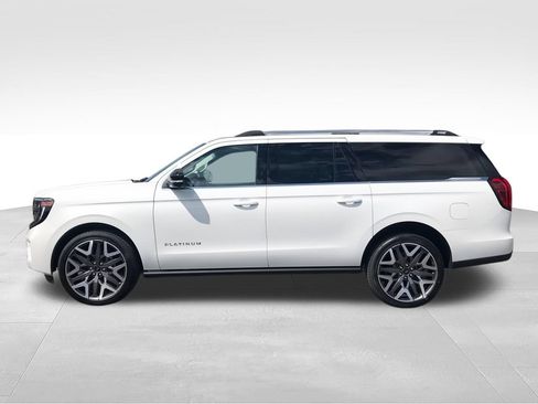 New 2026 Ford Expedition Max Platinum w/ Platinum Ultimate Package AWD/4WD image 5