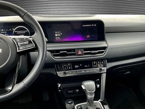 Used 2024 Kia Seltos EX image 9