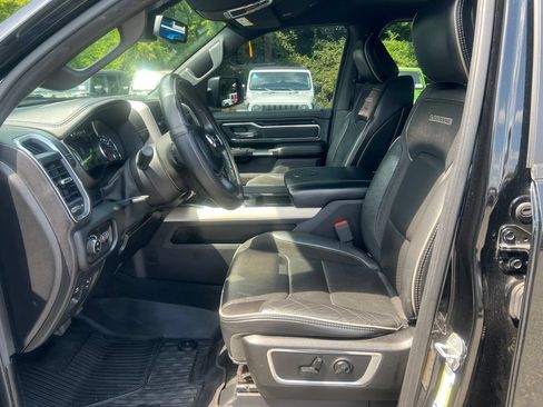 Used 2019 RAM 1500 Laramie w/ Sport Appearance Package AWD/4WD image 15