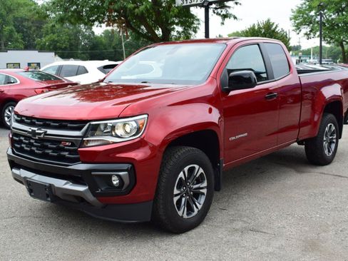 Used 2021 Chevrolet Colorado Z71 AWD/4WD image 4