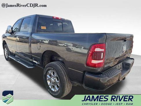 Used 2024 RAM 2500 Laramie image 15