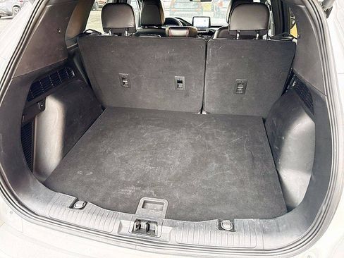 Used 2023 Ford Escape ST-Line Select image 18