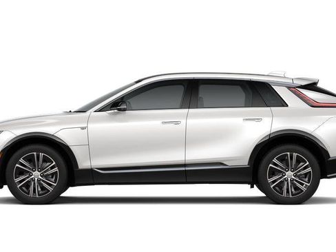 New 2025 Cadillac Lyriq Luxury image 43