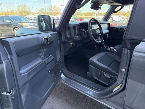 New 2026 Ford Bronco 4-Door AWD/4WD image 10