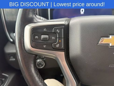 Used 2022 Chevrolet Silverado 1500 LT AWD/4WD image 40