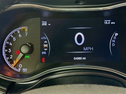 Used 2018 Jeep Grand Cherokee Limited w/ Trailer Tow Group IV AWD/4WD image 16