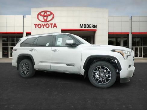 New 2026 Toyota Sequoia Platinum image 28