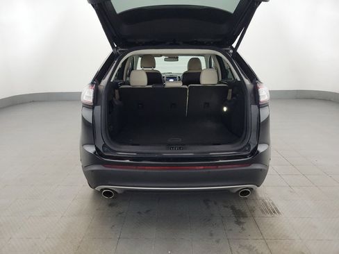 Used 2016 Ford Edge Titanium w/ Equipment Group 302A AWD/4WD image 29