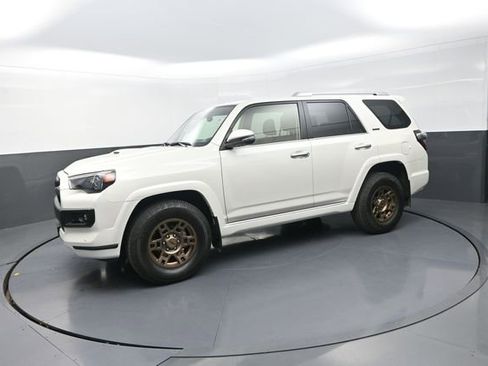 Used 2023 Toyota 4Runner Limited AWD/4WD image 47