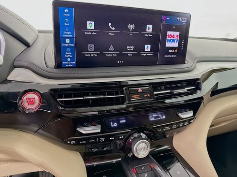 Used 2025 Acura MDX FWD w/ Technology Package image 19