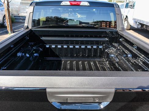 New 2025 Ford Maverick XL image 27