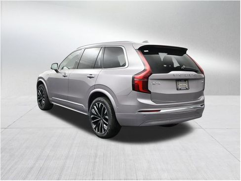 New 2026 Volvo XC90 T8 Ultra AWD/4WD image 3