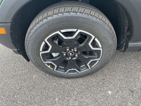 New 2025 Ford Bronco Sport Outer Banks w/ Outer Banks Tech Package+ image 9