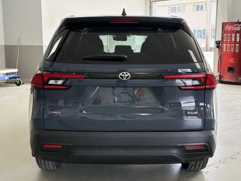 New 2026 Toyota Grand Highlander XLE AWD/4WD image 8