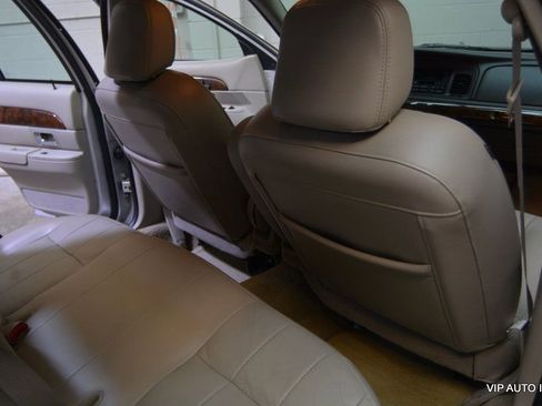 Used 2009 Mercury Grand Marquis LS image 13