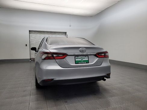 Used 2024 Toyota Camry LE image 6