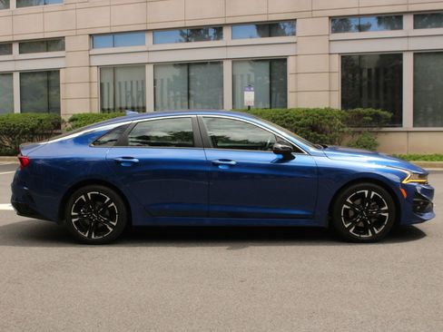 Used 2022 Kia K5 GT-Line AWD/4WD image 6