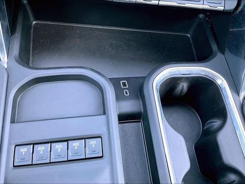 Used 2025 GMC Sierra 3500 Denali w/ Denali Reserve Package image 16