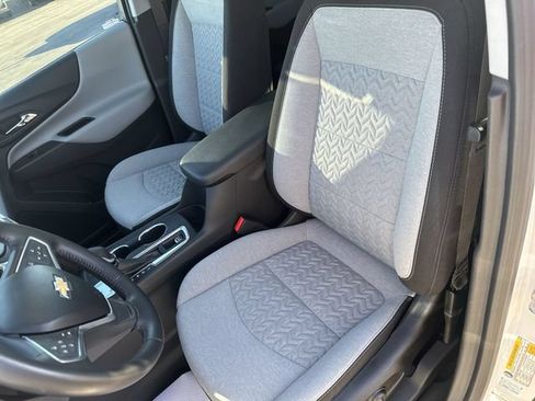 Used 2022 Chevrolet Equinox LT FWD image 15