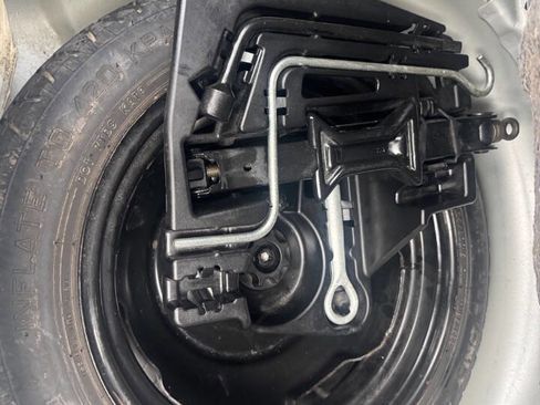 Used 2010 Toyota Prius Two image 17