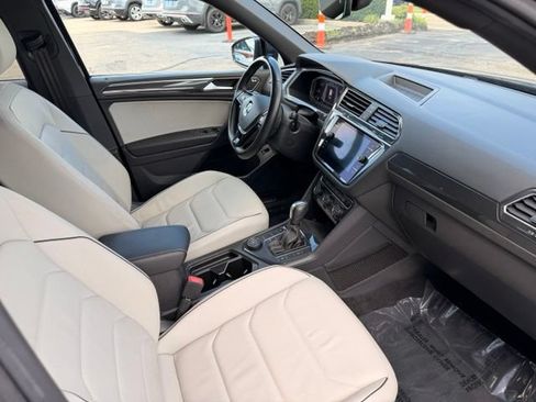 Certified 2021 Volkswagen Tiguan SEL Premium R-Line AWD/4WD image 16