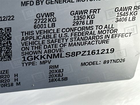 Used 2023 GMC Acadia SLT w/ Elevation Edition image 33