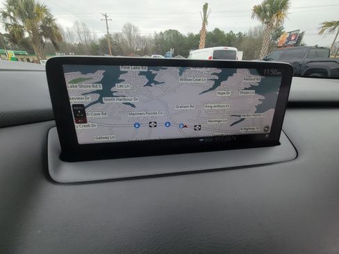 Used 2021 MAZDA CX-9 Signature image 25