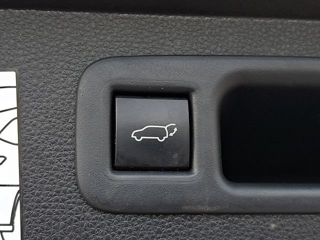 Used 2021 Toyota Highlander Platinum AWD/4WD image 27