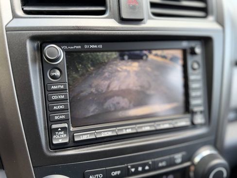 Used 2011 Honda CR-V EX-L image 17