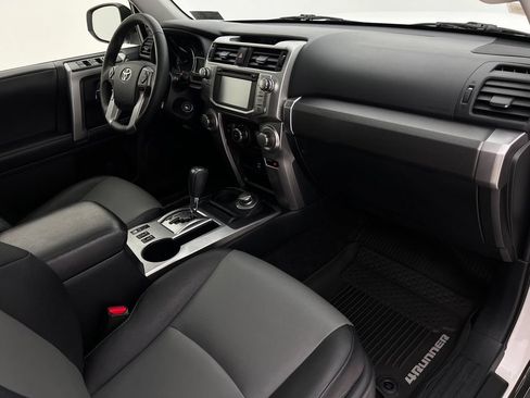 Used 2018 Toyota 4Runner SR5 Premium AWD/4WD image 13