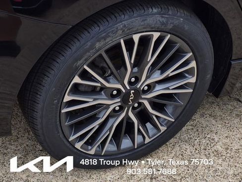 Certified 2024 Kia Forte GT-Line w/ GT-Line Premium Package FWD image 7