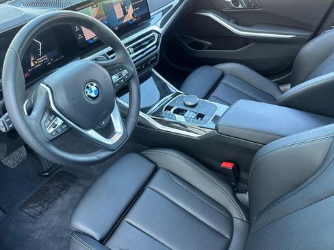Used 2024 BMW 330i 330i w/ Convenience Package image 4