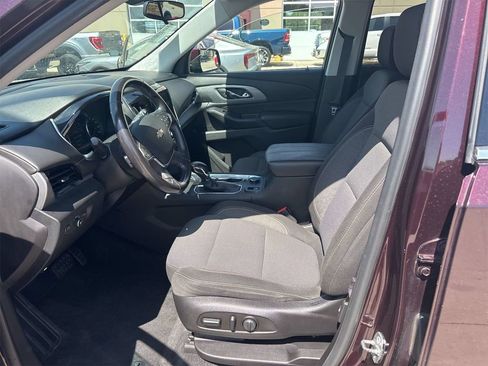 Used 2018 Chevrolet Traverse LT FWD image 10