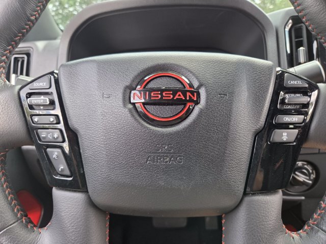 Used 2026 Nissan Frontier PRO-4X AWD/4WD image 32