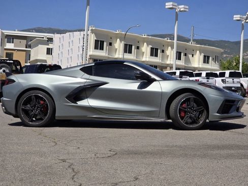 Used 2024 Chevrolet Corvette Stingray Premium Cpe w/ Z51 Performance Package RWD image 23