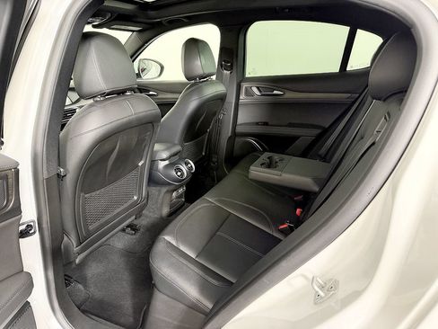 Used 2022 Alfa Romeo Stelvio Ti AWD/4WD image 42