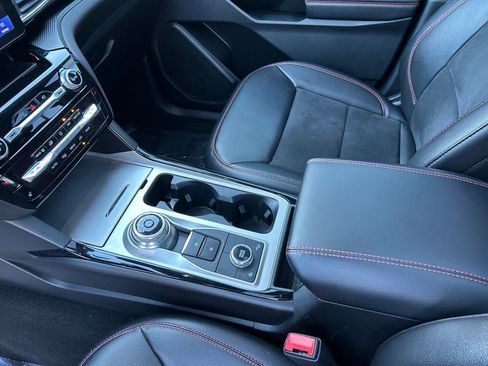 Used 2023 Ford Explorer ST-Line AWD/4WD image 20