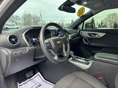 Used 2022 Chevrolet Blazer LT image 9