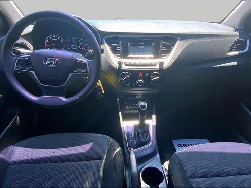 Used 2022 Hyundai Accent SE FWD image 16