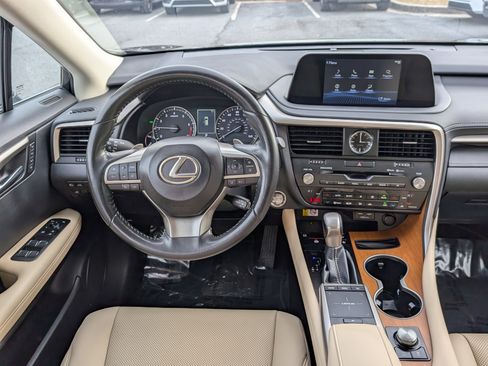 Certified 2022 Lexus RX 350 AWD w/ Premium Package image 17